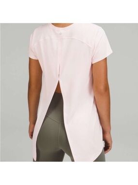 Lululemon Modal Open Up Tie Back T-Shirt in Strawberry Milkshake Sz-4